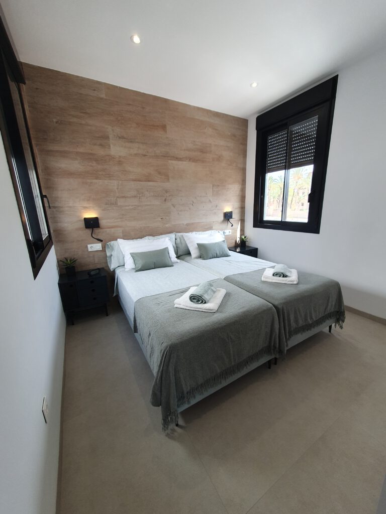 2e slaapkamer